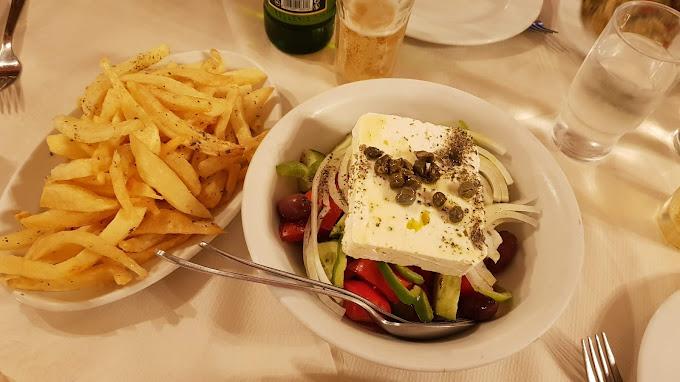 Αγνάντι Μεζεδοπωλείο