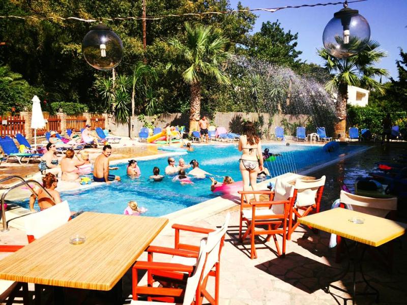 Lavrion Apartments - Ξενοδοχείο - Κέρκυρα