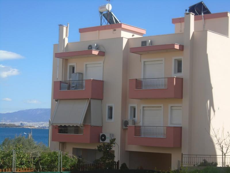 40626.jpgστην σαλαμινα αλουμινοκατασκευες σιδηροκατασκευες πασχαλουδης