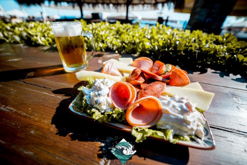 KYMA Καφέ Bar Εστιατόριο