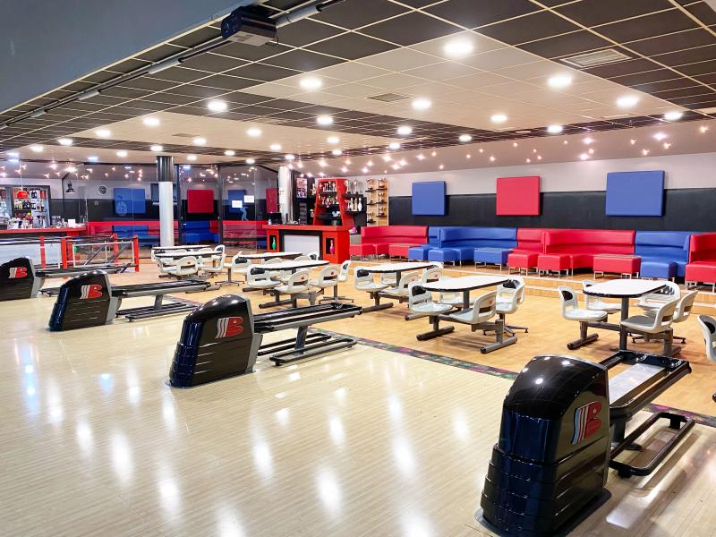 Blue Red Bowling Club - Bowling - Άγιος Δημήτριος
