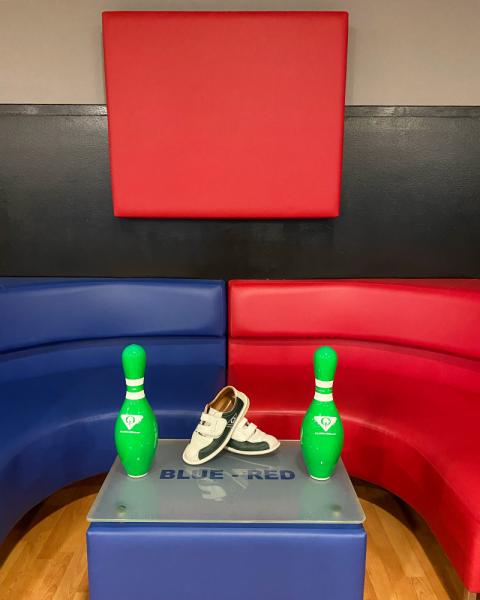 Blue Red Bowling Club - Bowling - Άγιος Δημήτριος