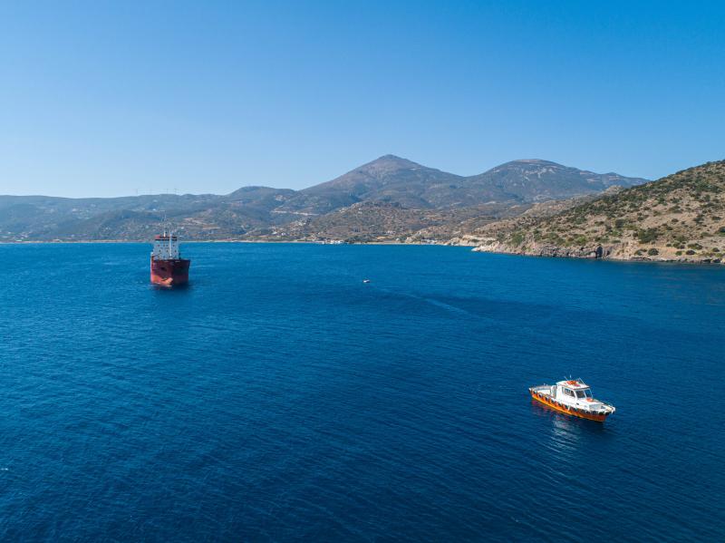 Βήχος Ρυμουλκά ΝΕ - Εργασίες λιμένος - Μήλος