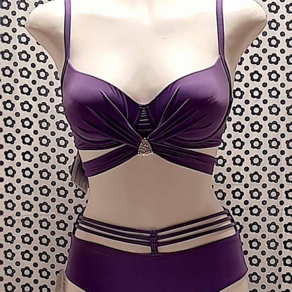 Evelyns Fashion - Βιοτεχνία μαγιό - Πετρούπολη