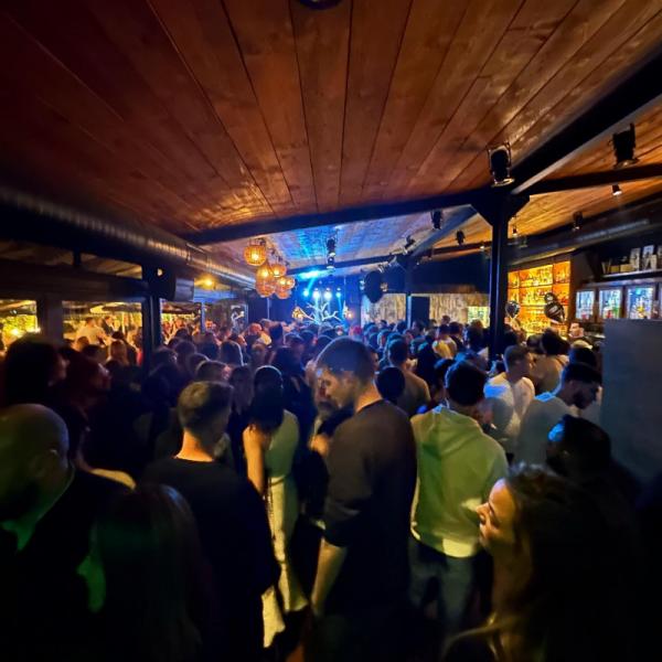 Theory Bar and More Καφετέρια