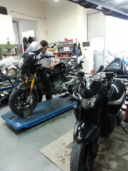 Motoreno Συνεργείο μοτοσυκλετών