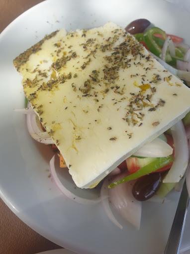 Ταβέρνα Κονάκια Σαρωνίδα