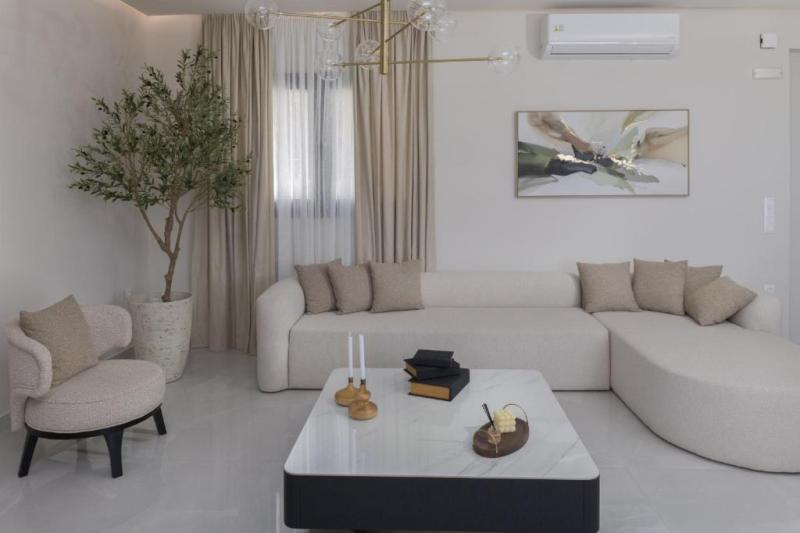 Μαρής Εμμανουήλ Ε. - Ταπετσαρίες επίπλων - Ηράκλειο