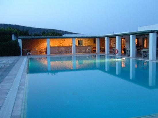 Hotel Dioni - Ξενοδοχείο - Σκύρος