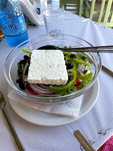 Το Μεράκι Ταβέρνα ΣΑΛΑΤΑ