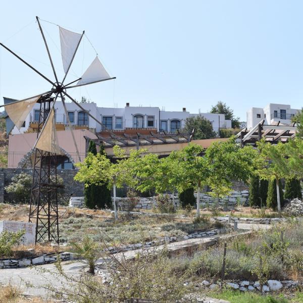 Lasinthos Παραδοσιακοί ξενώνες