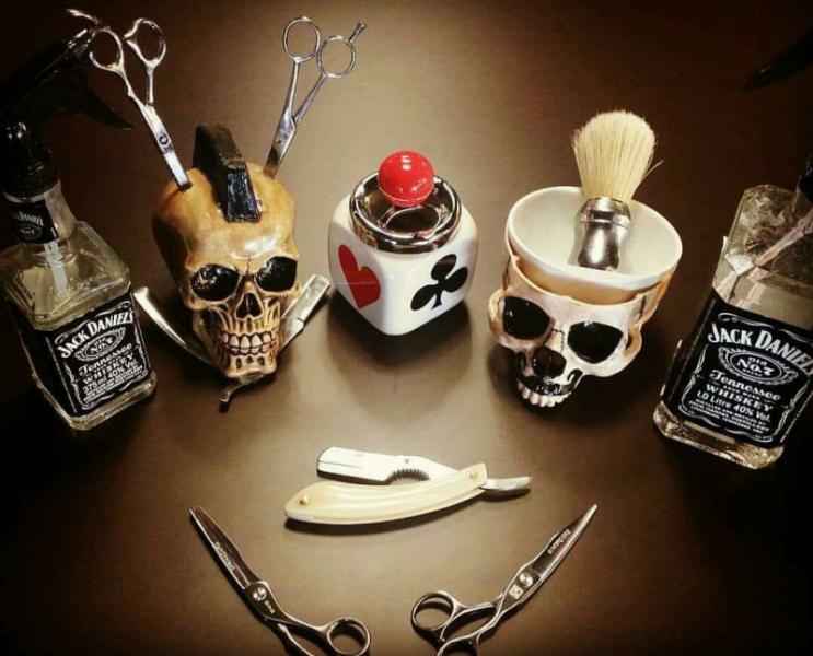 Mike The Barber - Κουρείο - ΘΕΣΣΑΛΟΝΙΚΗ - Άνω Τούμπα