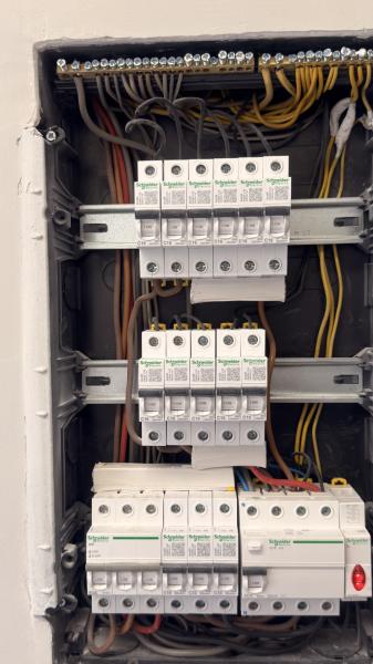 Home-energy Μοφόρης Νικόλαος - Ηλεκτρολόγος - Κορυδαλλός