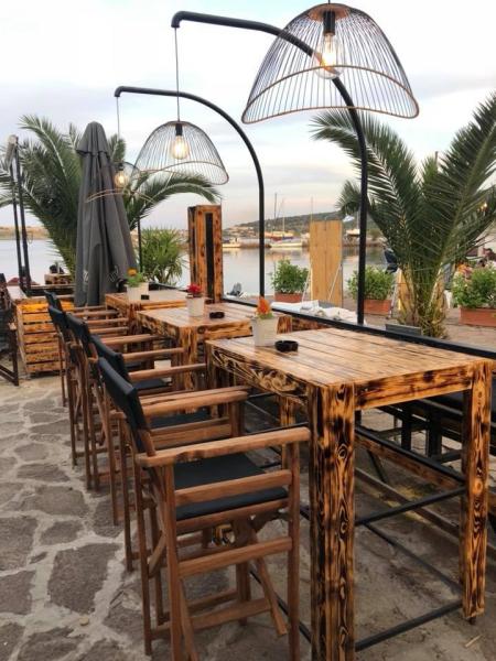 Cafe Bar Σκηνικό, Μυτιλήνη