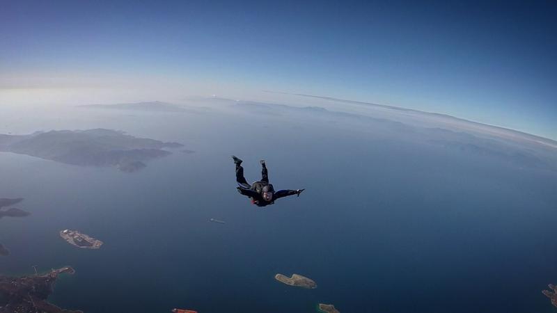 Skydive Greece - Σχολή αλεξιπτωτιστών - Μέγαρα