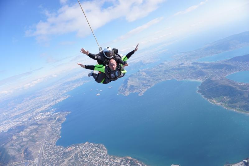 Skydive Greece - Σχολή αλεξιπτωτιστών - Μέγαρα