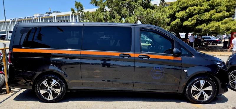 Taxi VAN  Φραγκούλης Γιάννης - Ράδιο Ταξί - Τυμπάκι