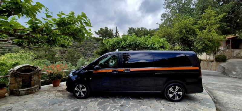 Taxi VAN  Φραγκούλης Γιάννης - Ράδιο Ταξί - Τυμπάκι