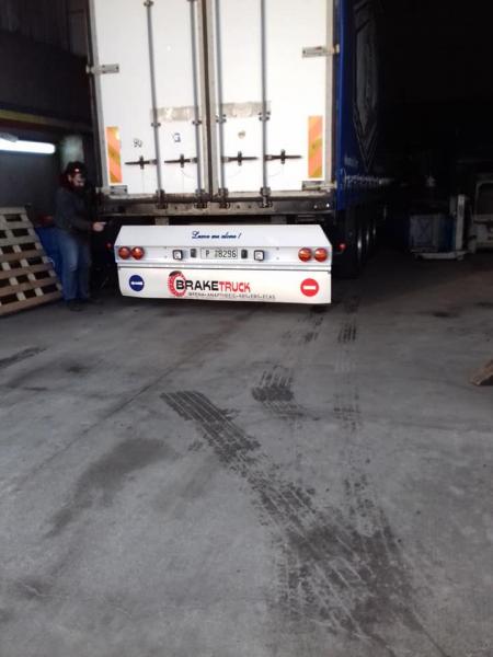 Braketruck Συνεργείο φορτηγών αυτοκινήτων