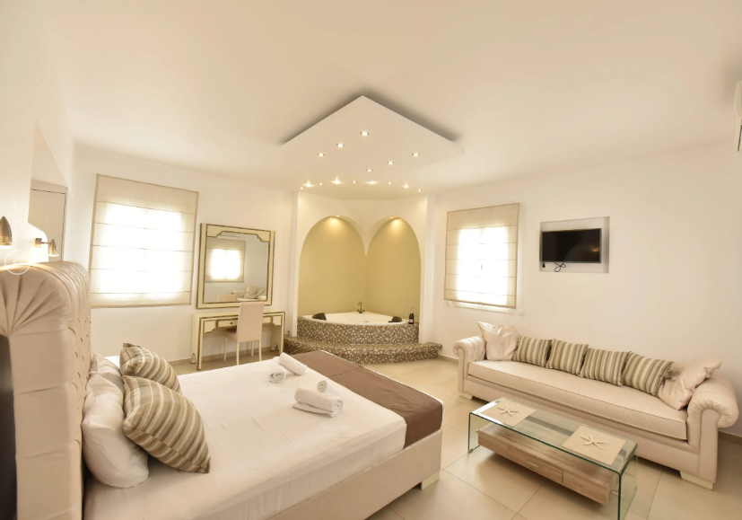 Queen boutique suites Σουίτες