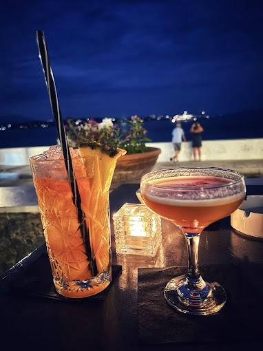 Balkoni Spetses Cafe Bar