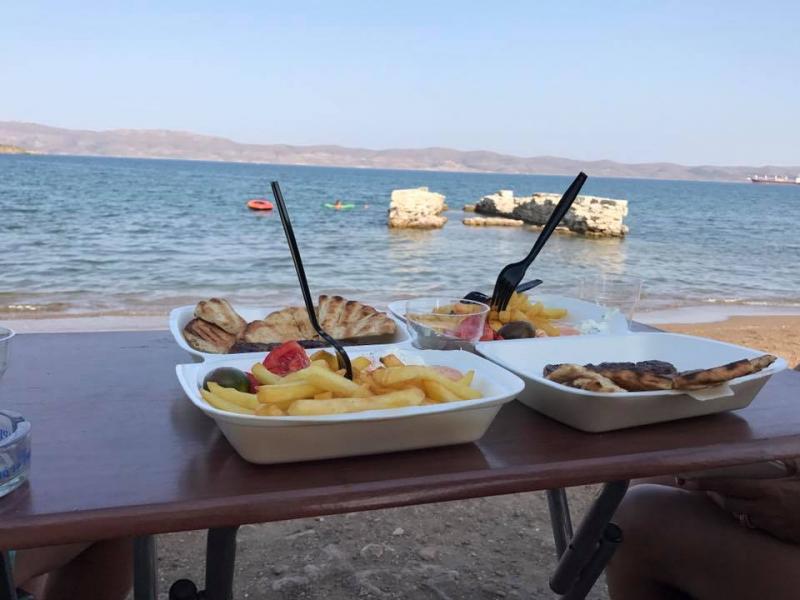 Καντίνα Της Μαμάς Καντίνα