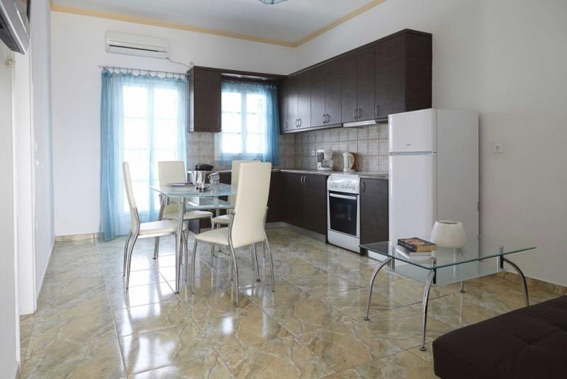 Loukas and Emma Eco Houses - Ενοικιαζόμενα δωμάτια - Σαντορίνη