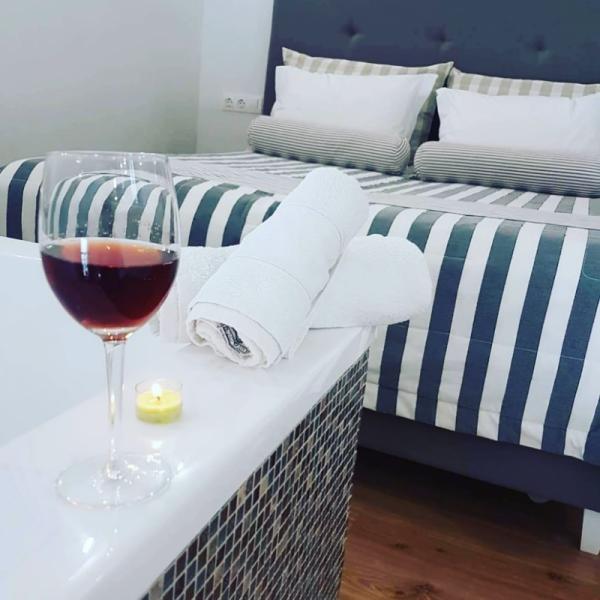 Porto Enetiko Suites Σουίτες