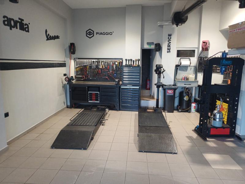 Μικές Αναστάσιος - Συνεργείο μοτοσυκλετών - Νάξος