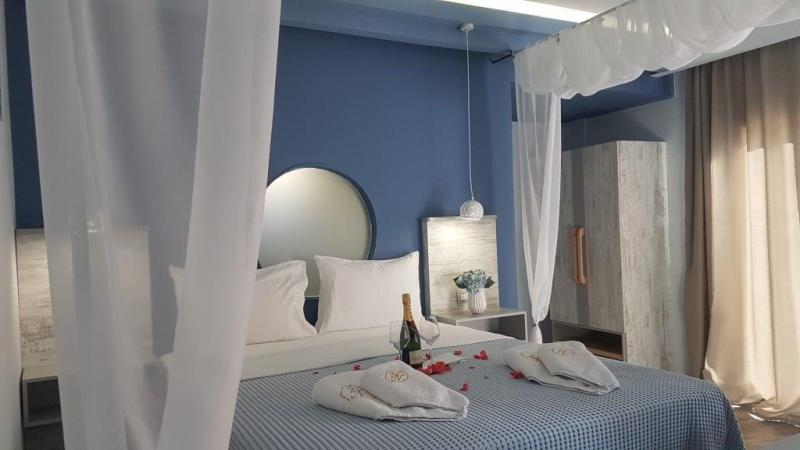 Ενοικιαζόμενα δωμάτια Ταβέρνα Καφετέρια Villa Nickolas