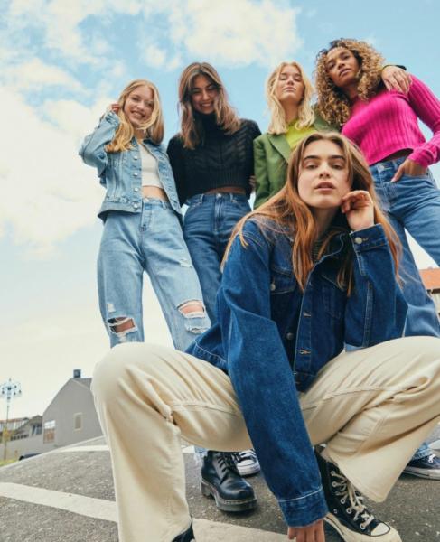 Blue Jeans Κατάστημα ενδυμάτων υποδημάτων