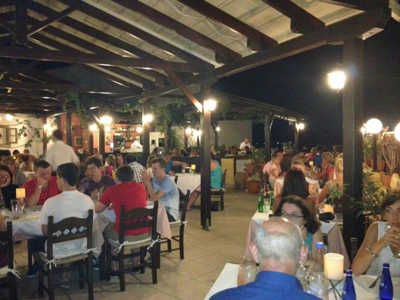 65792.jpgστο κουτουλουφαρι εστιατοριο εσπερος