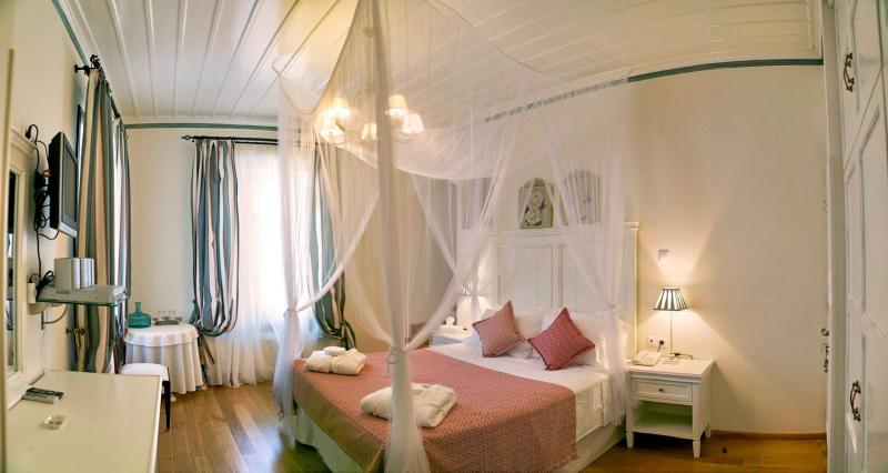 Clara hotel Ξενοδοχείο