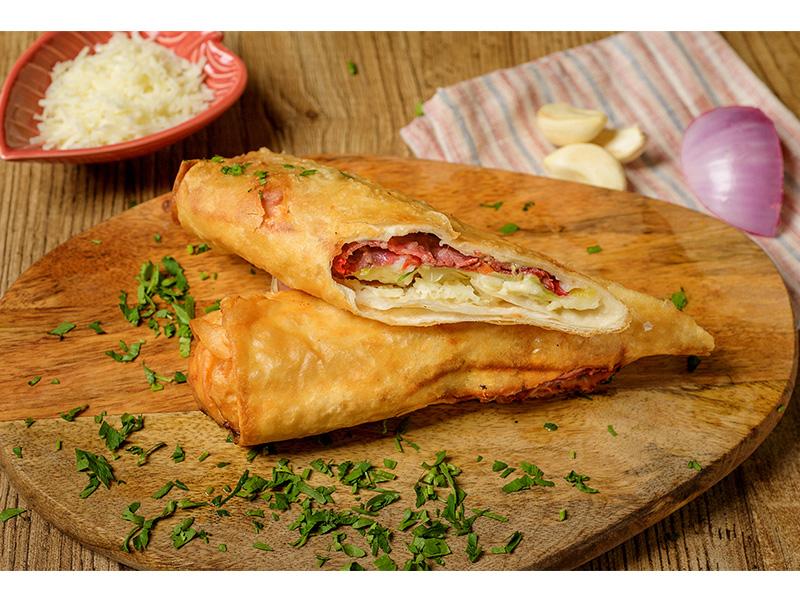 Παστουρμαδόπιτα με χειροποίητο φύλλο