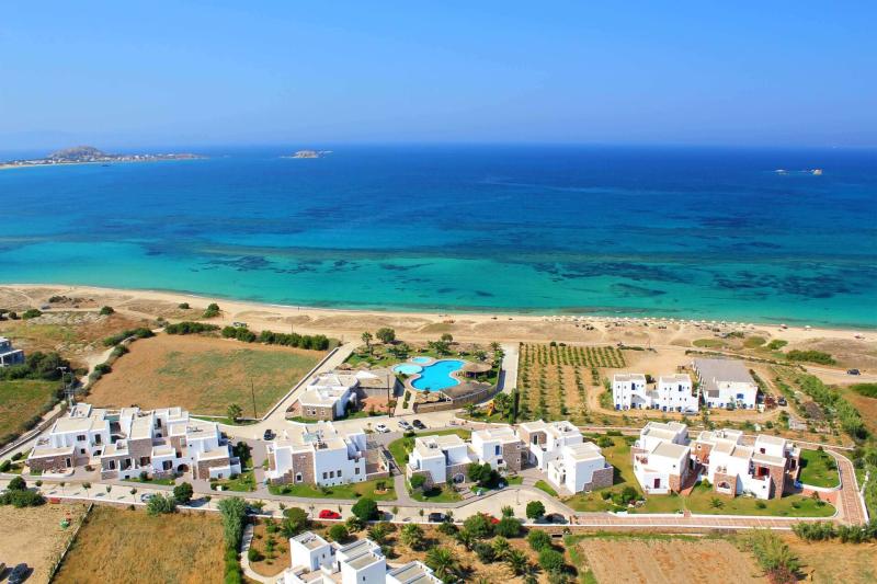 Plaza Beach Naxos