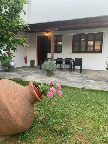 Ενοικιαζόμενα δωμάτια Μηλίνα Naiada Milina Apartments