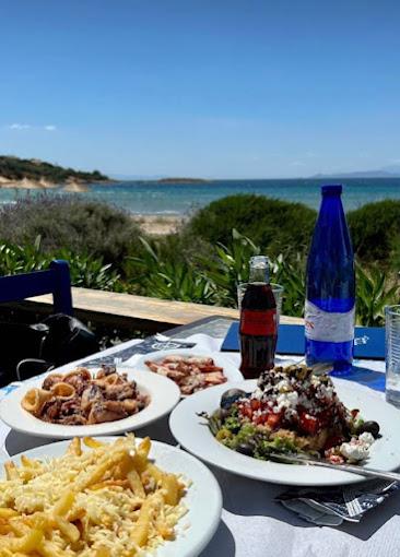 Τρύπια Βάρκα Εστιατόριο