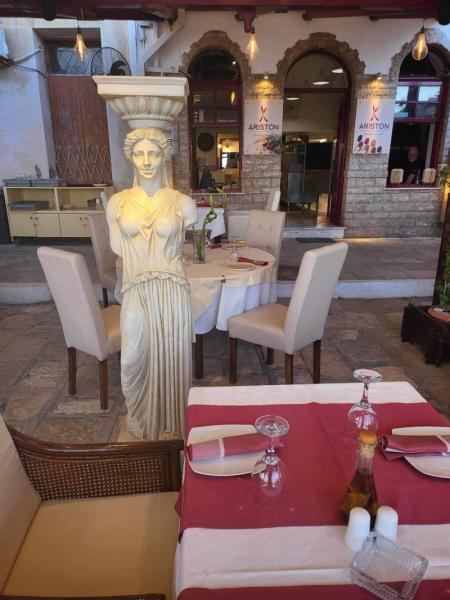 Ariston Restaurant - Πιτσαρία - Πυθαγόρειο