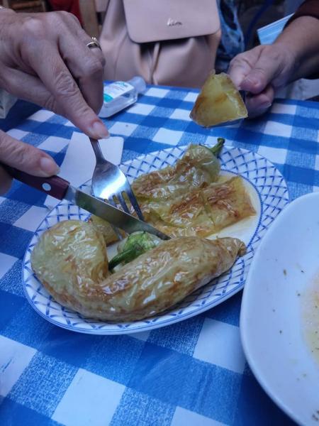 Αυλή Μεζεδοπωλείο