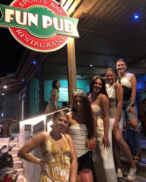 Fun Pub Καφέ Bar Εστιατόριο