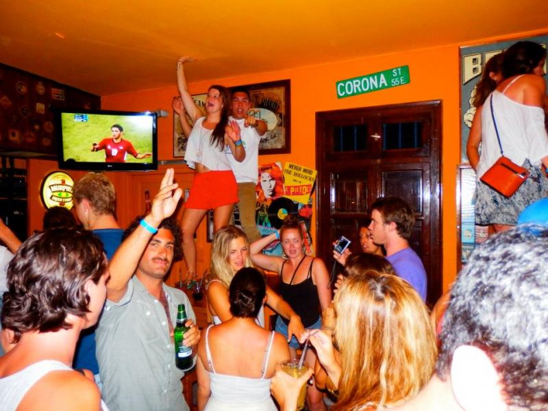 Fun Pub Καφέ Bar Εστιατόριο