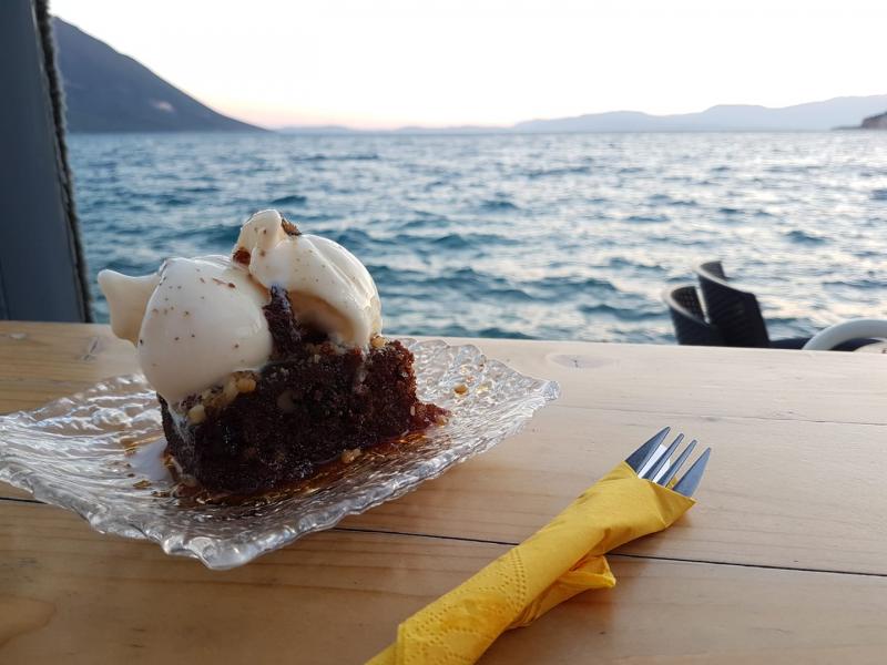 Lab espresso bar - Καφέ Snack bar Ζαχαροπλαστείο - Μύτικας