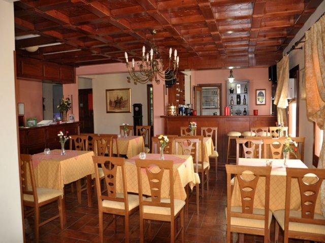 Megdovas Hotel - Ξενοδοχείο - Καρδίτσα