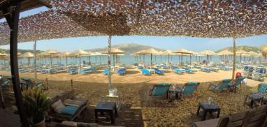 FreezBe Beach Bar - Cafe Beach Bar - Σούνιο