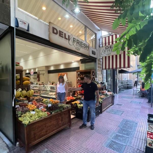 Deli & Fresh Delicatessen