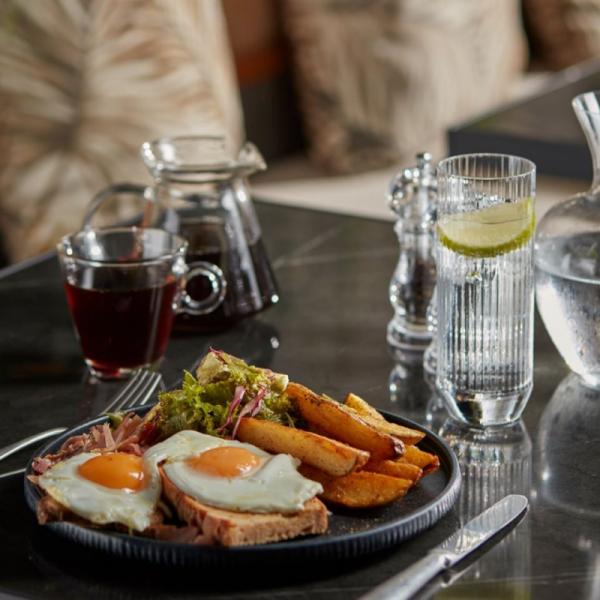 Chelona - Bar Restaurant - ΑΘΗΝΑ