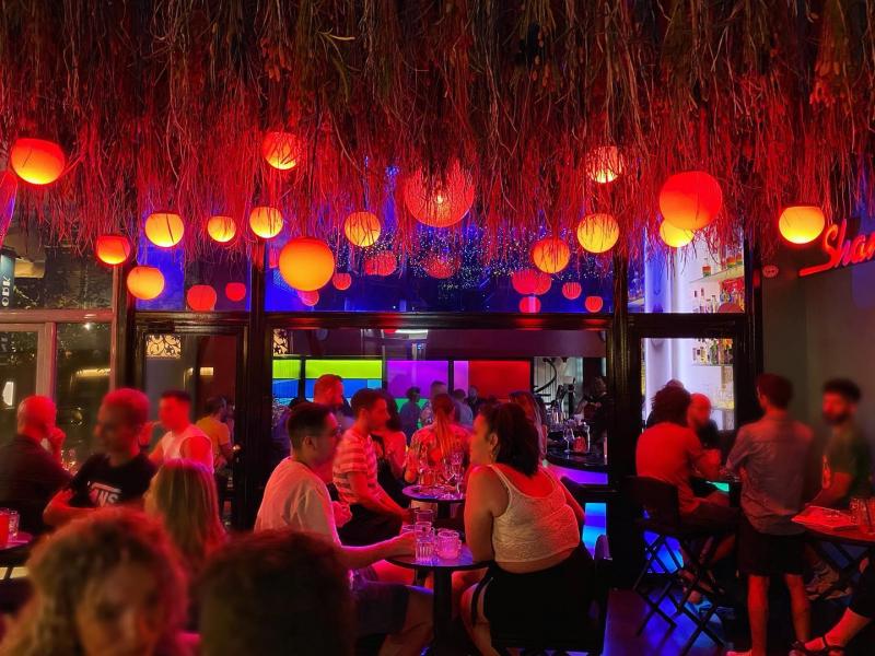 Shamonette - Gay Bar - ΑΘΗΝΑ - Σύνταγμα
