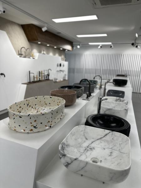 ΦΥΤΡΟΣ Bath and Tiles - Είδη υγιεινής Πλακάκια Αξεσουάρ μπάνιου - Σαντορίνη