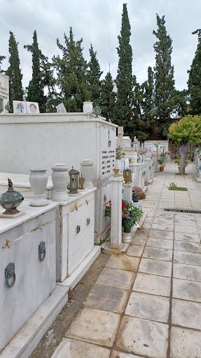 Πλιώτας Δίσκοι μνημοσύνων - Διακοσμητικά είδη μνημοσύνων