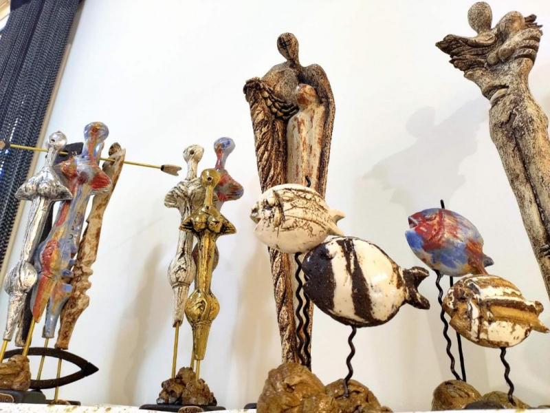 Art hair and decor - Κομμωτήριο-Είδη δώρων-Διακόσμηση - Βαθύ Ιθάκης